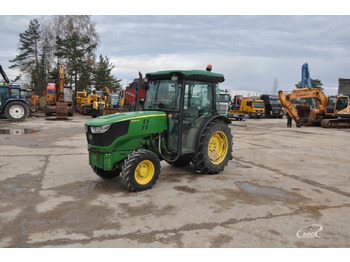 Tracteur agricole JOHN DEERE