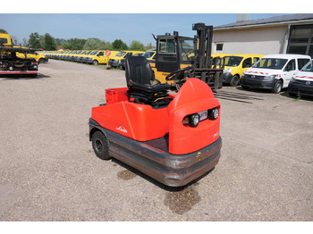 Chariot tracteur LINDE P60