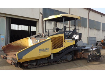Finisseur BOMAG