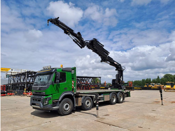 Camion grue VOLVO FMX 460