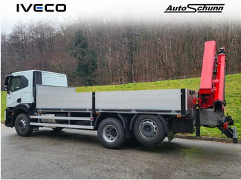 Camion grue IVECO X-WAY