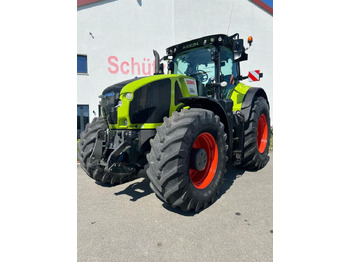 Tracteur agricole CLAAS Axion 940
