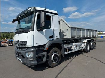 Camion ampliroll MERCEDES-BENZ Arocs