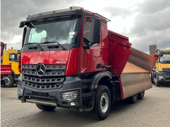 Camion benne MERCEDES-BENZ Arocs 2648