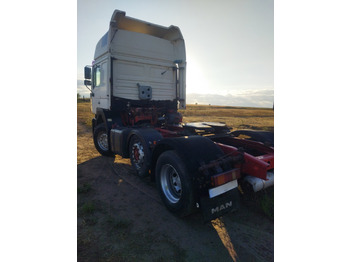 Tracteur routier MAN 26.414: photos 5