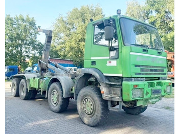Camion ampliroll