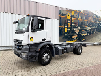 Camion ampliroll MERCEDES-BENZ Arocs 1840