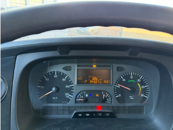 Camion plateau Mercedes-Benz Axor 1829 L 4x2 Axor 1829 L 4x2, 6-Sitzer: photos 2
