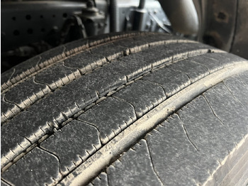 Tracteur routier Stralis AD440S42T/P 4x2 Stralis AD440X42T/P 4x2, Ex-: photos 3 Tracteur routier Stralis AD440S42T/P 4x2 Stralis AD440X42T/P 4x2, Ex-: photos 3