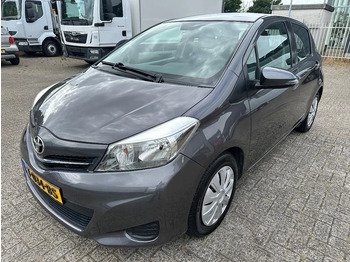 Voiture à hayon TOYOTA