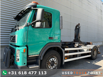 Camion ampliroll VOLVO FM 400