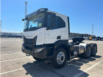 Tracteur routier IVECO