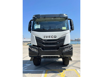 Tracteur routier IVECO