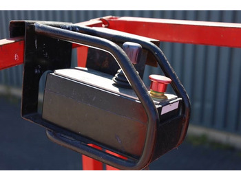 Nacelle ciseaux Holland Lift Ecostar HL-9710 Electric, 12m Working Height, 325k: photos 4 Nacelle ciseaux Holland Lift Ecostar HL-9710 Electric, 12m Working Height, 325k: photos 4