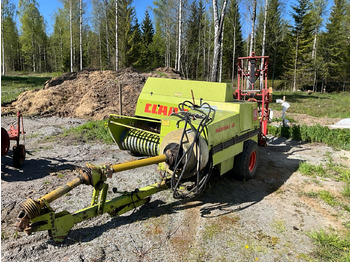 Presse à balles rondes CLAAS