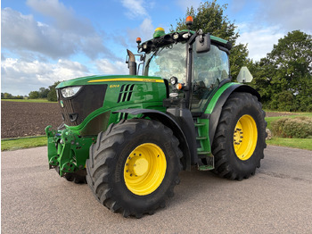 Tracteur agricole JOHN DEERE 6210R