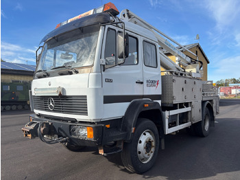 Camion MERCEDES-BENZ