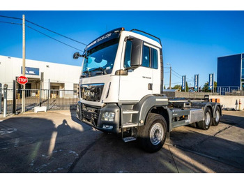 Camion ampliroll MAN TGS