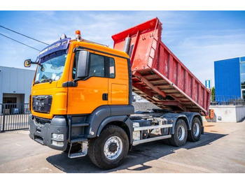Camion benne MAN TGS 33.440