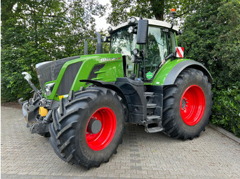 Tracteur agricole FENDT 828 Vario