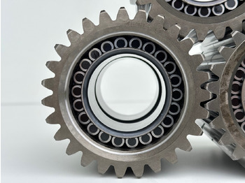 Moteur de translation pour Engins de chantier Liebherr Planetenrad ID-Nr.90205840. FAT350P126 - FAT350P138. R920 - R922 - R924 - R925 - R926 - R930 T. #90205840.09.11#: photos 5 Moteur de translation pour Engins de chantier Liebherr Planetenrad ID-Nr.90205840. FAT350P126 - FAT350P138. R920 - R922 - R924 - R925 - R926 - R930 T. #90205840.09.11#: photos 5