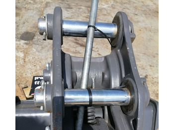 Godet pour pelle Digging bucket 600 mm with quick coupler: photos 2