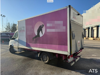 Fourgon grand volume Mercedes Benz Sprinter with tail lift: photos 3 Fourgon grand volume Mercedes Benz Sprinter with tail lift: photos 3