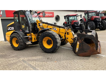 Chariot télescopique JCB