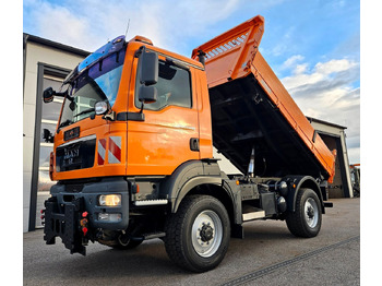 Camion benne MAN TGM