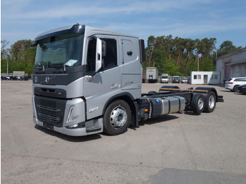 Châssis cabine VOLVO FM13 460