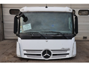 Cabine et intérieur MERCEDES-BENZ