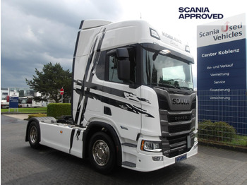 Tracteur routier SCANIA R 460