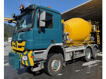 Camion malaxeur LIEBHERR