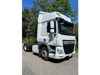 Tracteur routier DAF CF 440