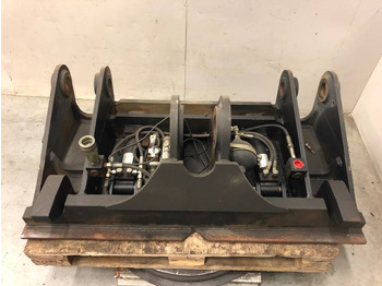 Attache rapide pour Engins de chantier CAT 966 G: photos 4