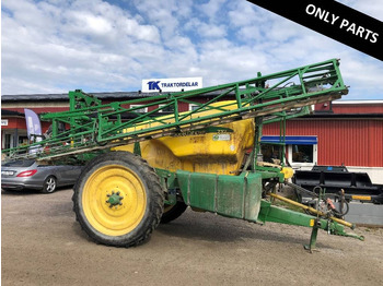 Pulvérisateur traîné JOHN DEERE