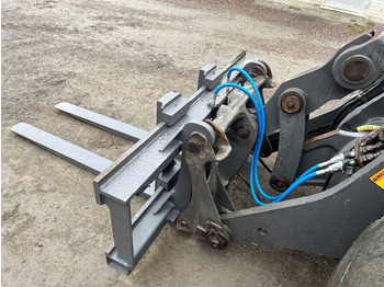 Fourches pour Engins de chantier Pallgafflar / Forks Hydrauliska 9,9 ton: photos 4