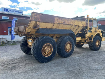 Tombereau articulé Volvo A 25 Dismantled. Only specific spare parts: photos 2