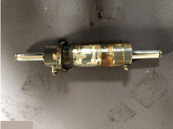 Vérin hydraulique CARRARO