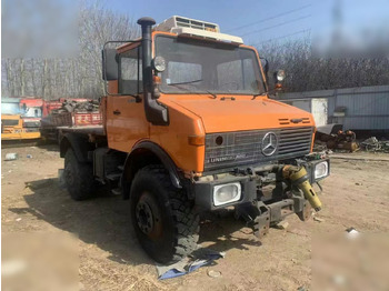 Crédit-bail de  1998 MERCEDES-BENZ UNIMOG 1650 1998 MERCEDES-BENZ UNIMOG 1650: photos 1