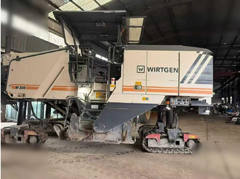 Fraiseuse à froid WIRTGEN