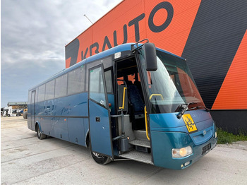 Bus interurbain