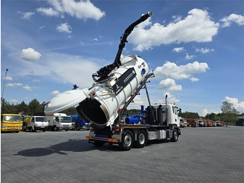 Véhicule de voirie/ Spécial SCANIA 1
