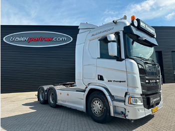 Tracteur routier SCANIA R 730