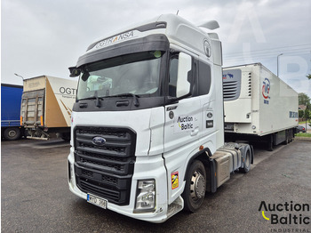 Tracteur routier FORD