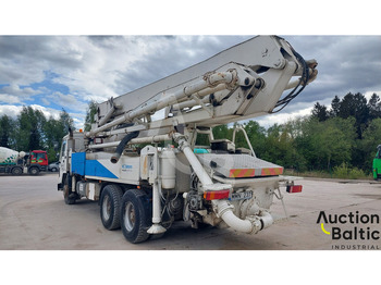 Crédit-bail de Volvo FL10 Volvo FL10: photos 4