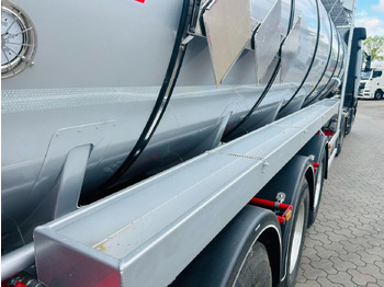 Semi-remorque citerne Kässbohrer STS.SS Edelstahl Tankauflieger Bitumen 32m³: photos 4