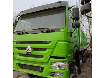 Camion benne SINOTRUK HOWO