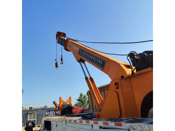 Camion grue SINOTRUK Howo 8x4: photos 5 Camion grue SINOTRUK Howo 8x4: photos 5