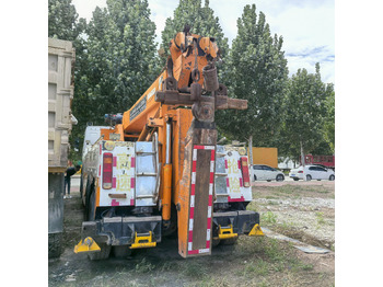 Camion grue SINOTRUK Howo 8x4: photos 4 Camion grue SINOTRUK Howo 8x4: photos 4